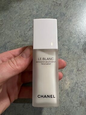 CHANEL Le Blanc Intensive Multi-Spot Treatment